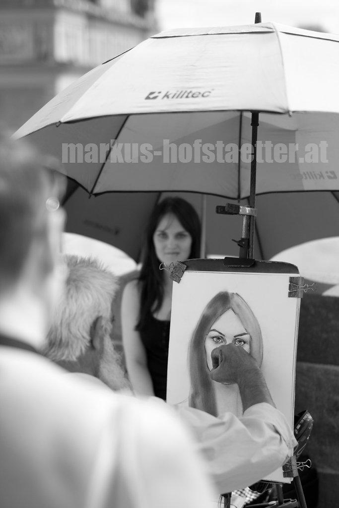 eyes painting - prague