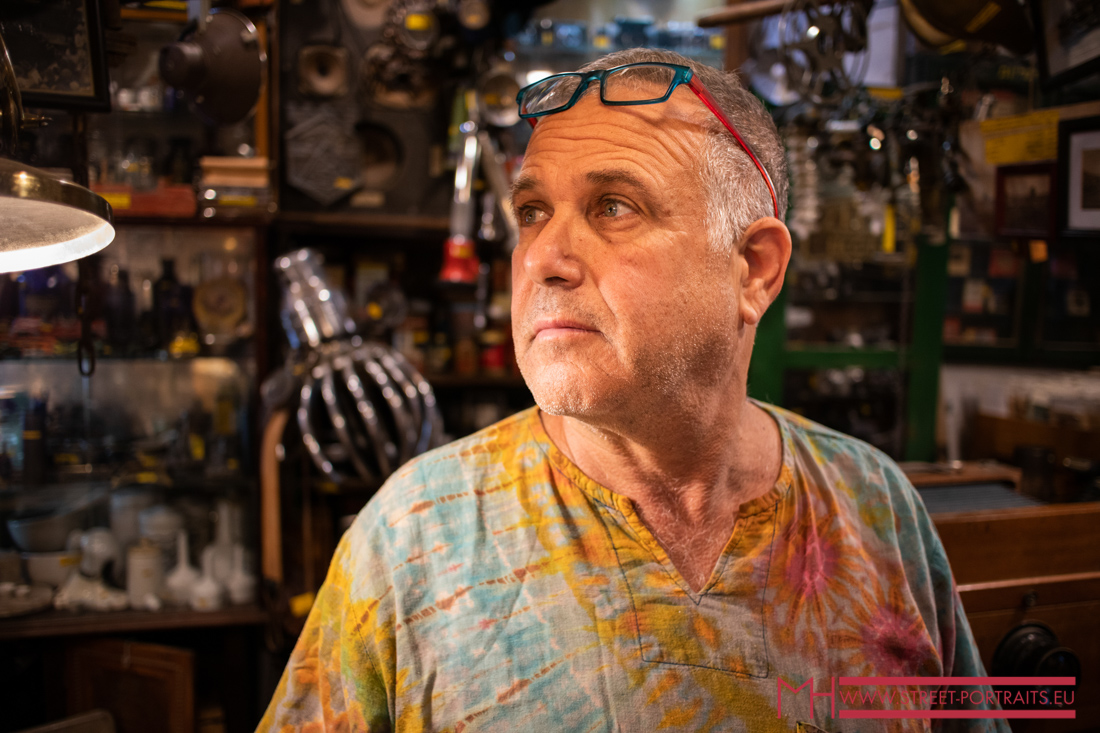 Shop owner of an antique shop in Tel Aviv